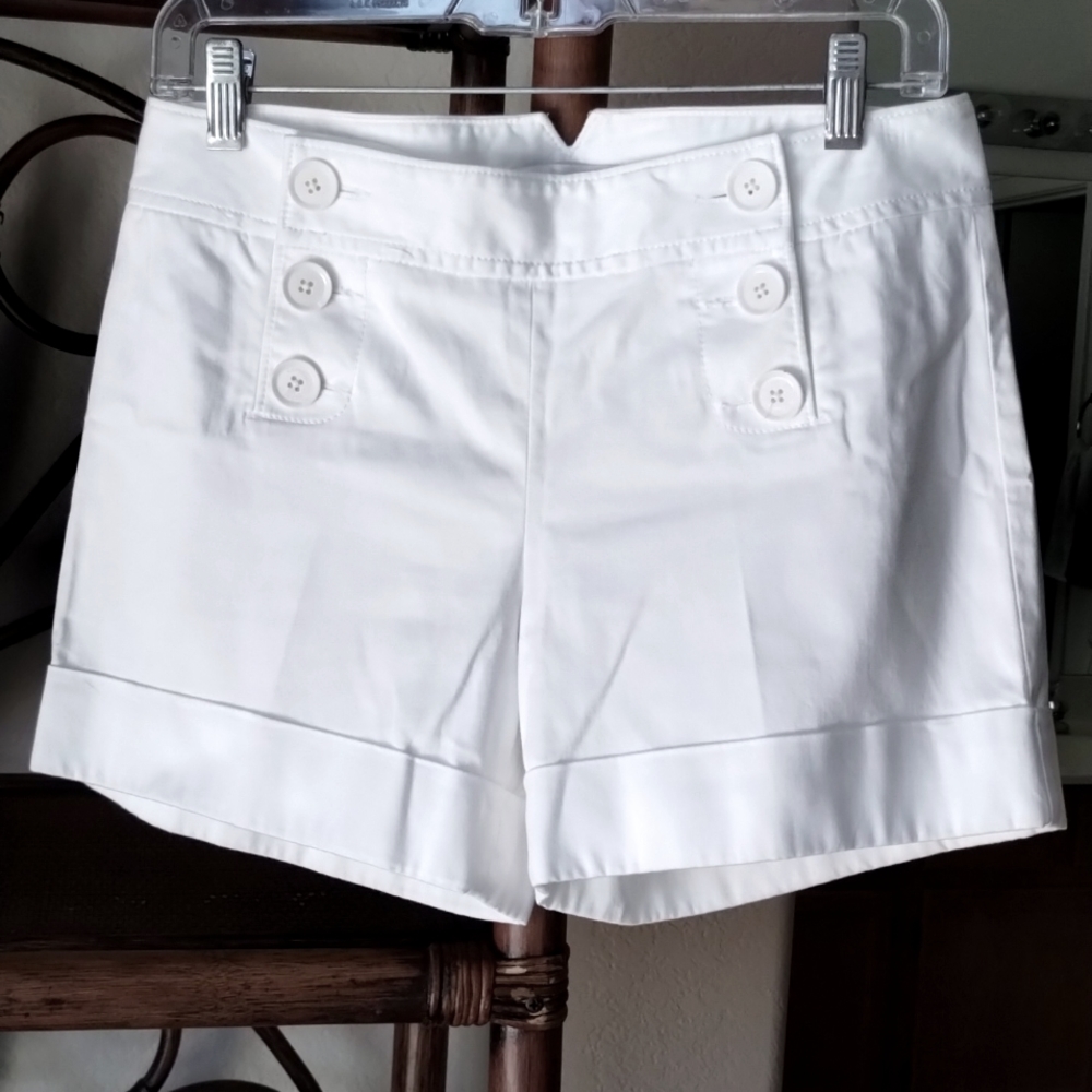 Express white nautical sailor shorts size 2.
